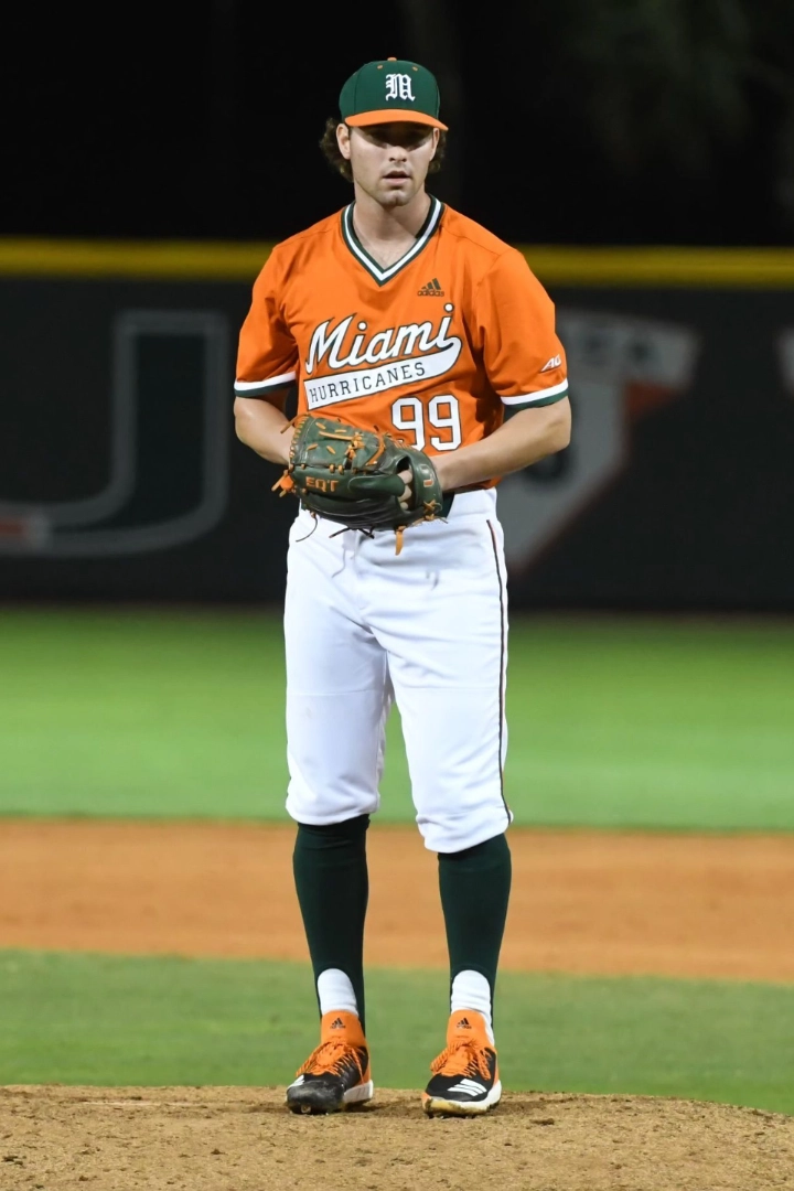 Coach Dan Federman
